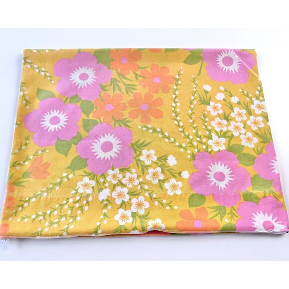 Vintage 70s single pillowcase, orange pink white flower power, modified zipped - Picture 1 of 10
